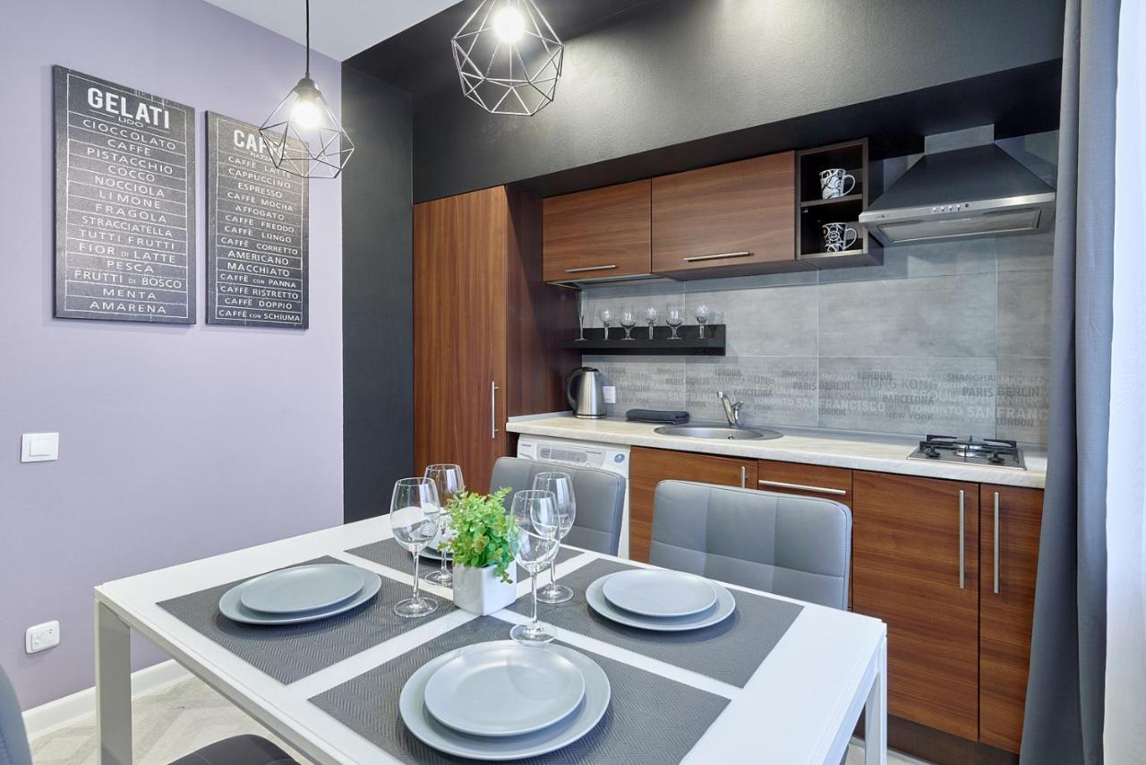 New Apart Lesi Ukrainky Blvd And Olimpiyska And Kreshchatyk And Manhattan City With Parking Kiev Exterior foto